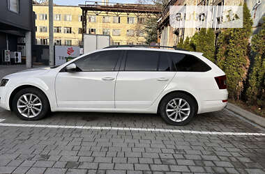 Универсал Skoda Octavia 2014 в Львове