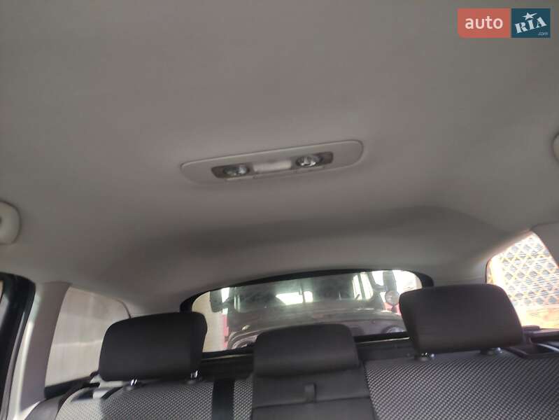 Универсал Skoda Octavia 2016 в Жовкве