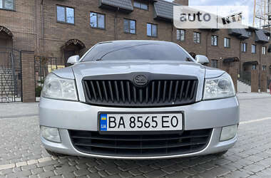 Ліфтбек Skoda Octavia 2012 в Кропивницькому