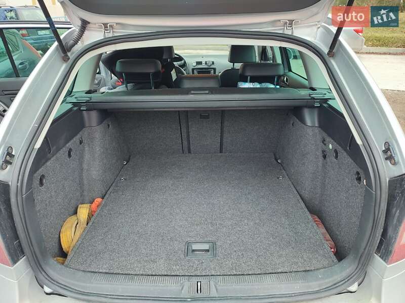 Универсал Skoda Octavia 2009 в Ровно