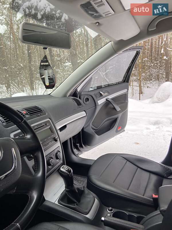 Лифтбек Skoda Octavia 2012 в Шостке