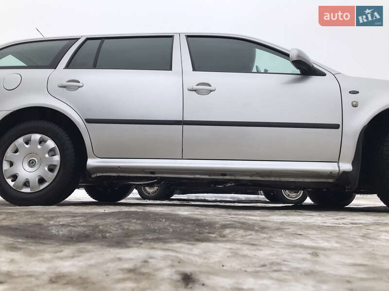 Универсал Skoda Octavia 2001 в Черкассах