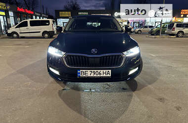 Лифтбек Skoda Octavia 2023 в 