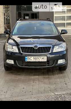 Универсал Skoda Octavia 2010 в Дрогобыче