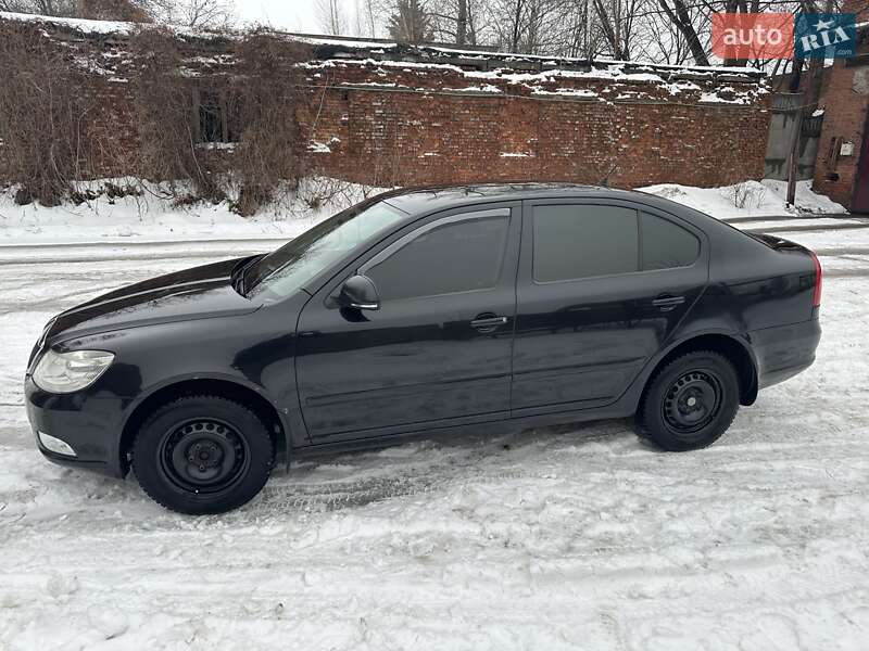 Лифтбек Skoda Octavia 2009 в Чернигове