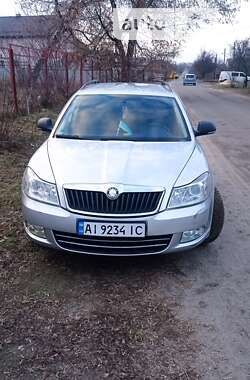 Універсал Skoda Octavia 2010 в Фастові