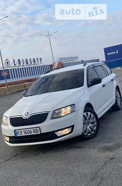 Універсал Skoda Octavia 2014 в Харкові