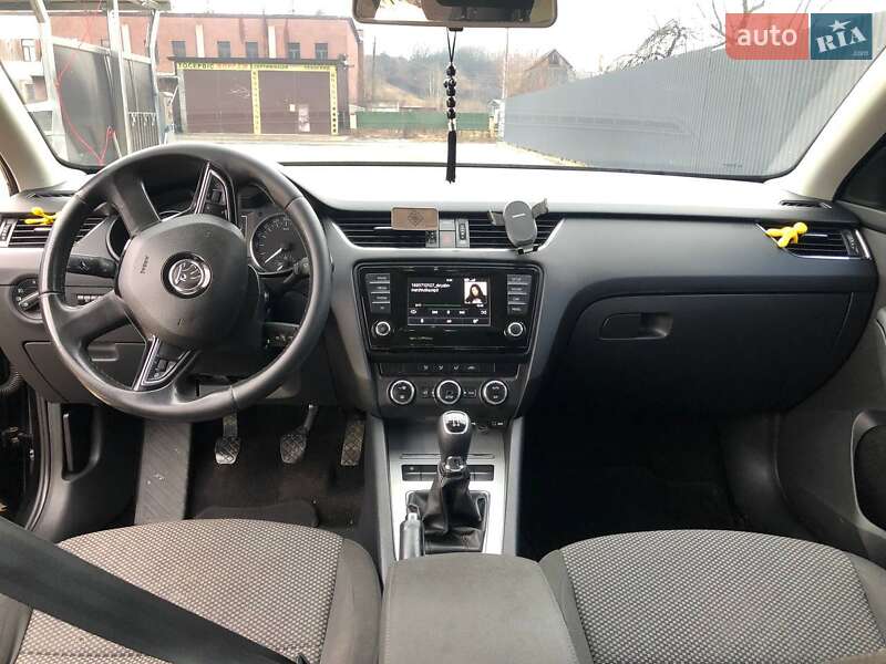 Ліфтбек Skoda Octavia 2013 в Сваляві