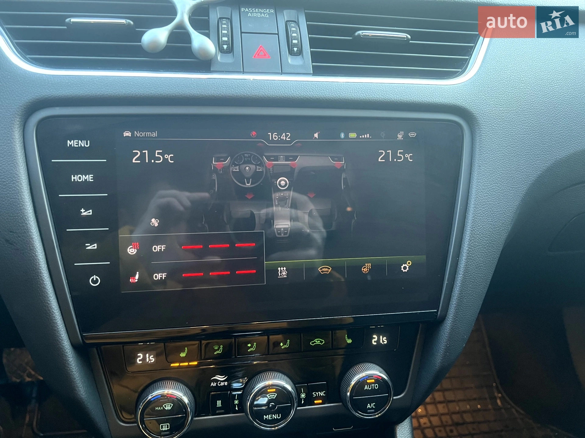 2019 Skoda Octavia - мініатюра 32