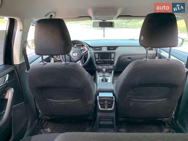 Универсал Skoda Octavia 2016 в Мостиске