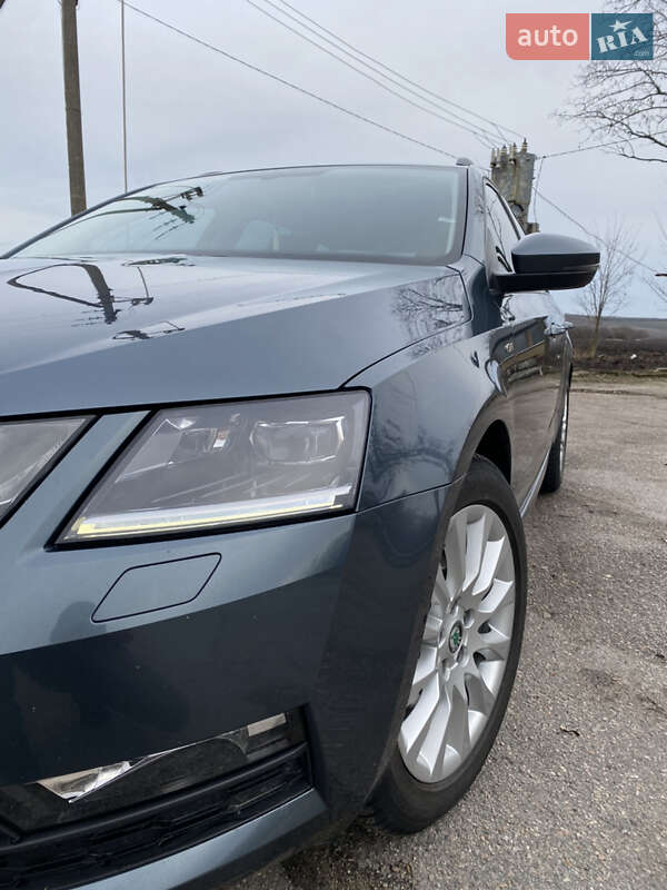 Універсал Skoda Octavia 2019 в Кропивницькому