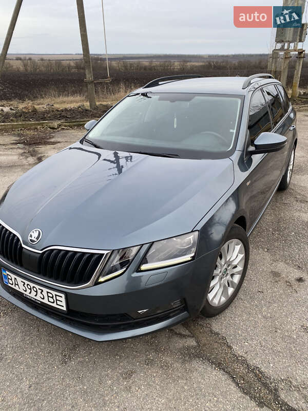 Універсал Skoda Octavia 2019 в Кропивницькому