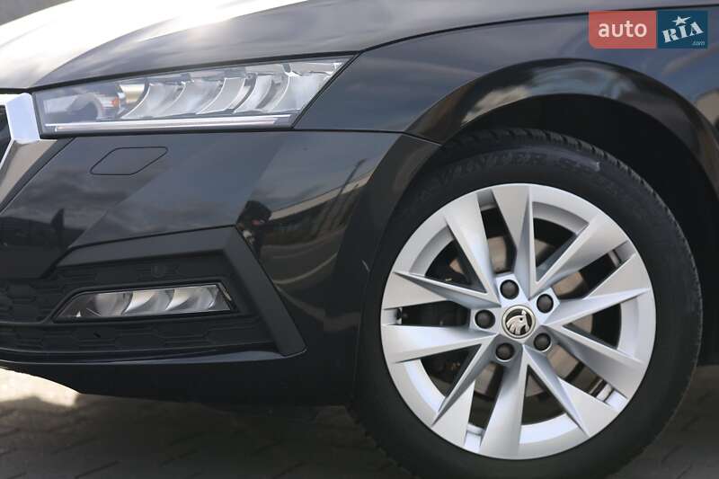 Лифтбек Skoda Octavia 2020 в Мукачево