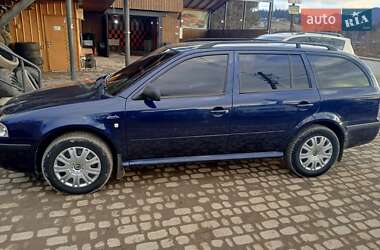 Универсал Skoda Octavia 2004 в Ворохте