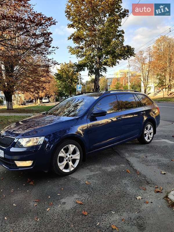 Универсал Skoda Octavia 2015 в Харькове