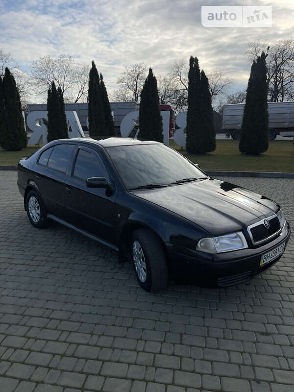 Лифтбек Skoda Octavia 2001 в Одессе