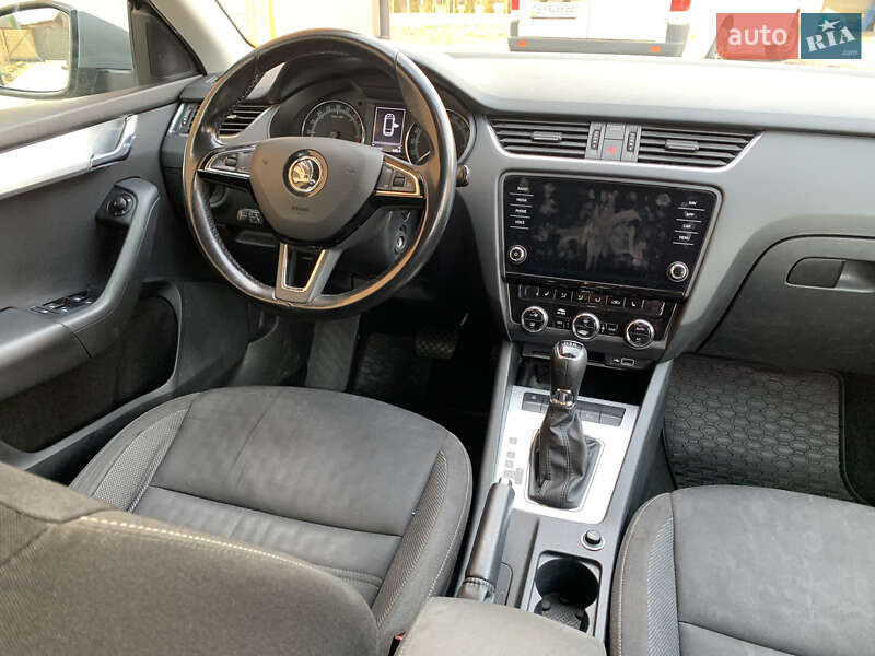 Універсал Skoda Octavia 2018 в Луцьку