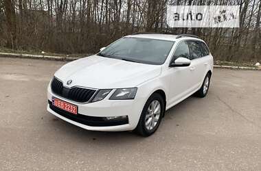 Універсал Skoda Octavia 2017 в Радивиліві