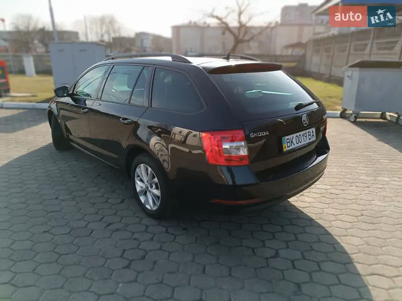 Skoda Octavia 2019 VIN TMBJJ7NE9K0152957 фото оголошення 3 з 42