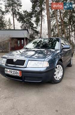 Универсал Skoda Octavia 2003 в Виннице