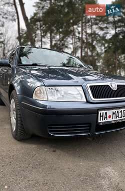 Универсал Skoda Octavia 2003 в Виннице