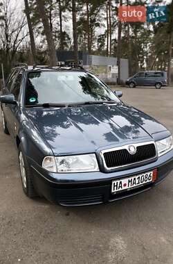 Универсал Skoda Octavia 2003 в Виннице