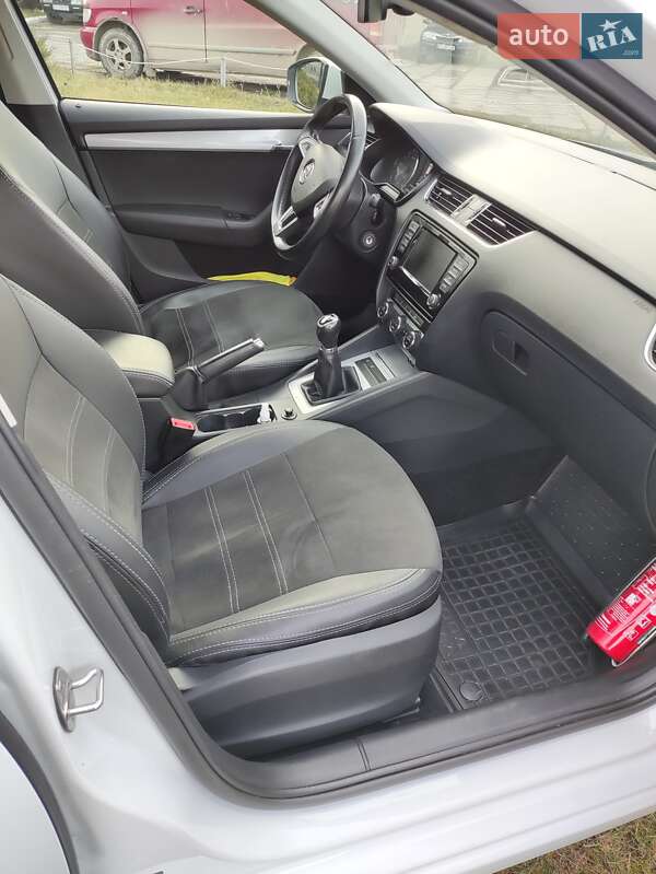 Универсал Skoda Octavia 2016 в Каменец-Подольском