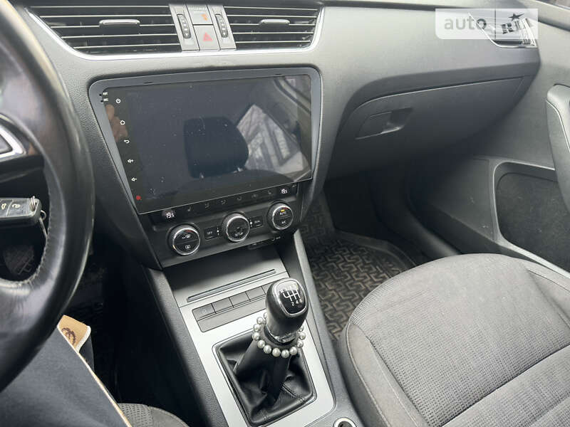 Универсал Skoda Octavia 2014 в Днепре