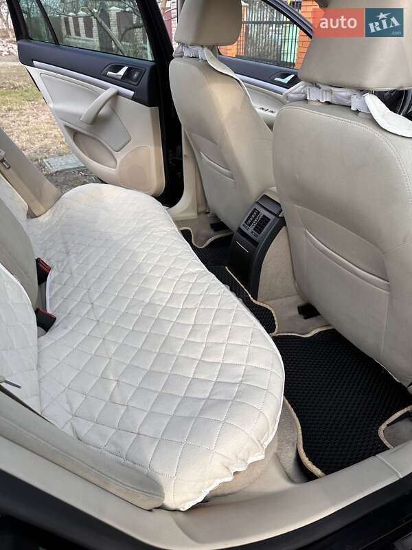 Универсал Skoda Octavia 2012 в Христиновке