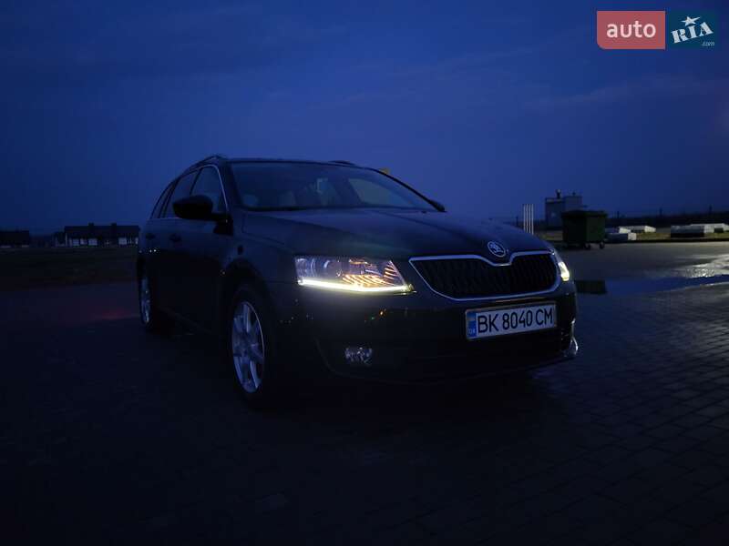 Универсал Skoda Octavia 2016 в Ровно