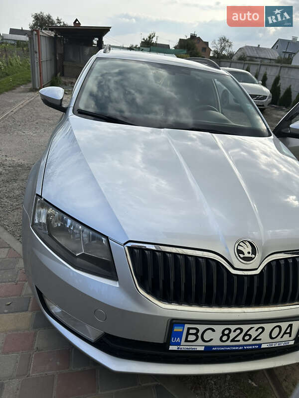 Универсал Skoda Octavia 2016 в Львове