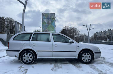 Универсал Skoda Octavia 2003 в Харькове