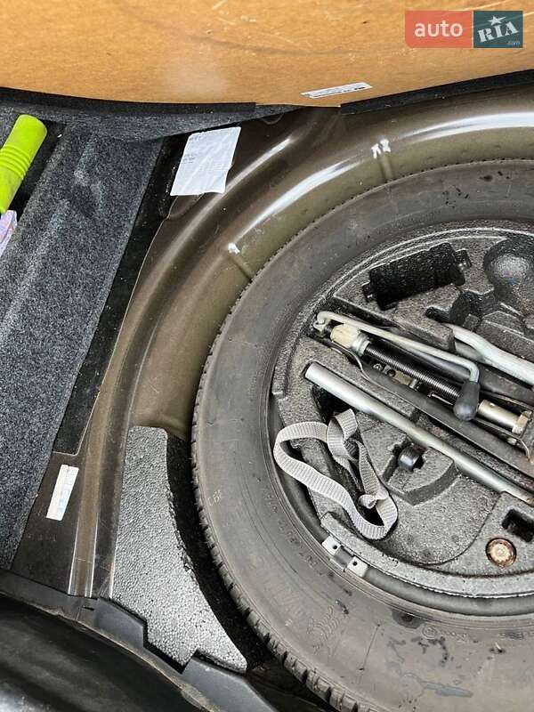 Универсал Skoda Octavia 2005 в Львове