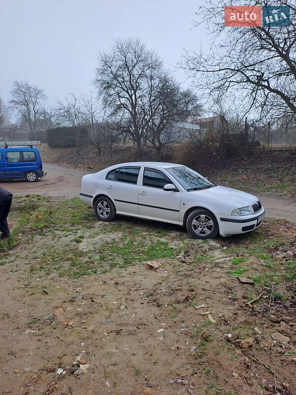 Ліфтбек Skoda Octavia 2010 в Ужгороді