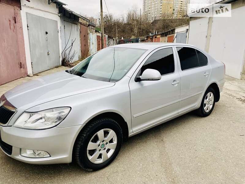 Лифтбек Skoda Octavia 2011 в Киеве