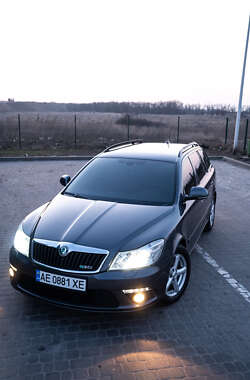 Універсал Skoda Octavia 2012 в Дніпрі