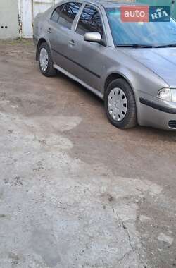 Лифтбек Skoda Octavia 2006 в 