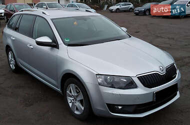 Универсал Skoda Octavia 2014 в Львове