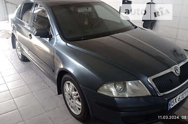 Ліфтбек Skoda Octavia 2004 в Волочиську