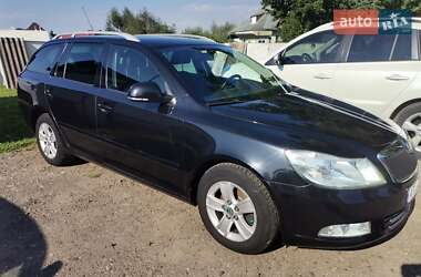 Универсал Skoda Octavia 2010 в 
