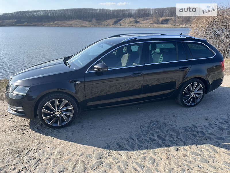 Универсал Skoda Octavia 2019 в Киеве