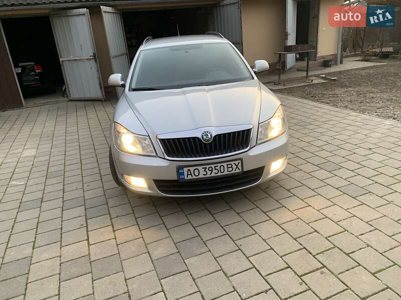 Універсал Skoda Octavia 2012 в Мукачевому