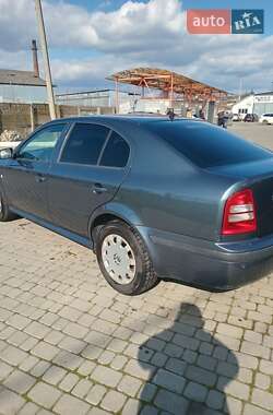 Лифтбек Skoda Octavia 2006 в Мукачево