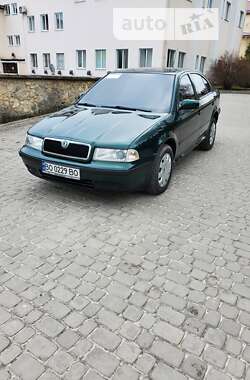 Лифтбек Skoda Octavia 2000 в Кременце