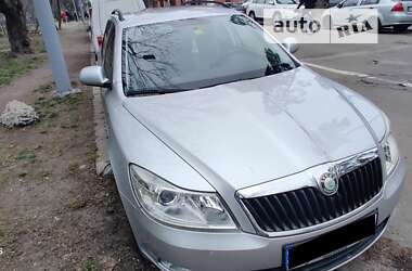 Универсал Skoda Octavia 2009 в Киеве