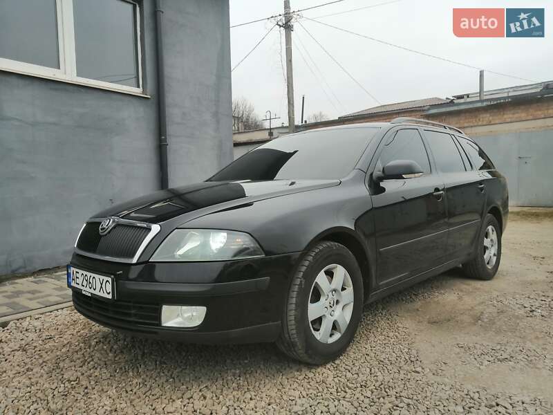 Универсал Skoda Octavia 2008 в Синельниково
