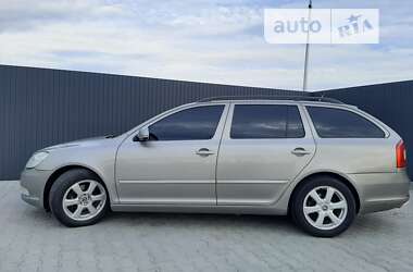 Универсал Skoda Octavia 2011 в Летичеве