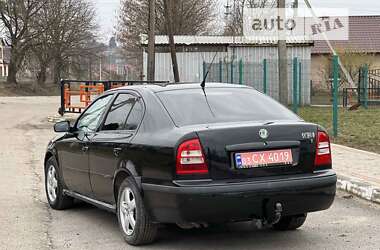 Лифтбек Skoda Octavia 2009 в Луцке