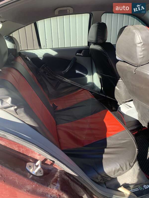 Лифтбек Skoda Octavia 1997 в Рахове фото 5 Лифтбек Skoda Octavia 1997 в Рахове