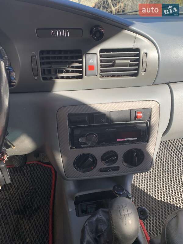 Лифтбек Skoda Octavia 1997 в Рахове фото 9 Лифтбек Skoda Octavia 1997 в Рахове